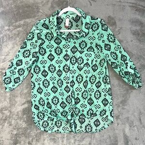 No Boundaries XXL Turquoise Aztec Boho Button Front Top